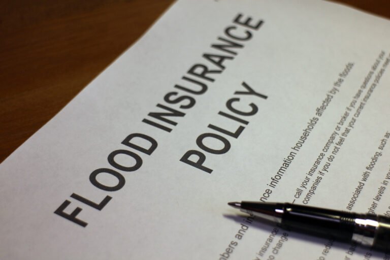 A Guide to Reducing Your Flood Insurance Premium: Choosing the Right Products
